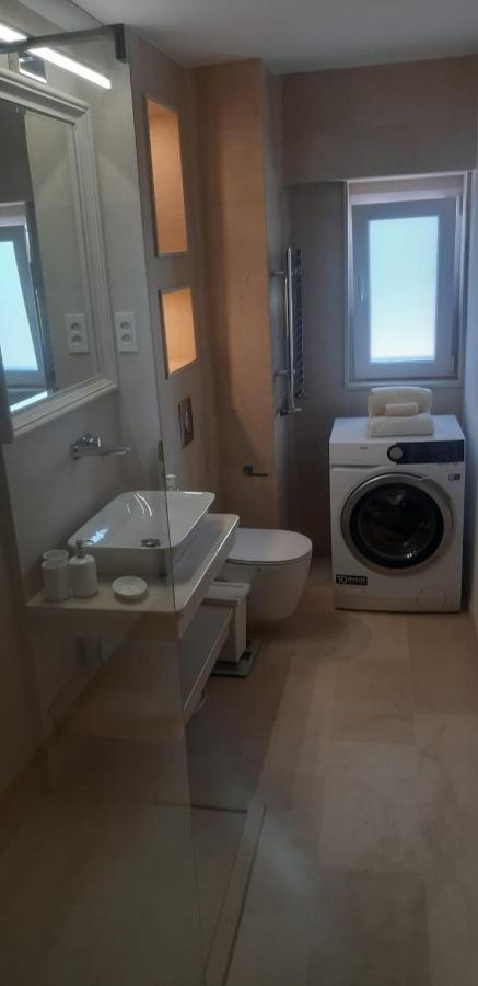 Apartament Ultracentral Piata Unirii Apartman Bukarest Kültér fotó